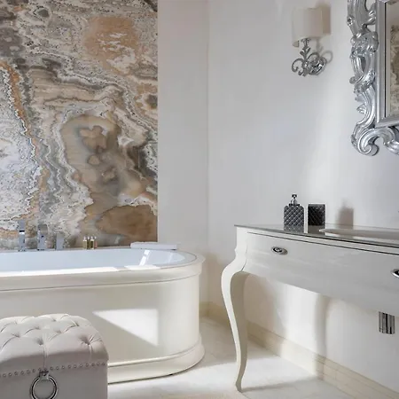 Vabriga Sleeps 8 With Pool Air Con And Wifi Villa